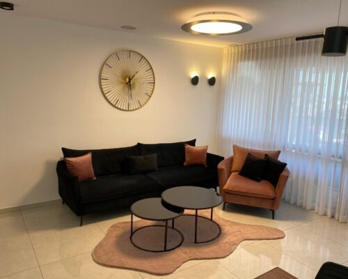 aa9a36e3-ef4f-4ea9-a1e0-281d318b03be