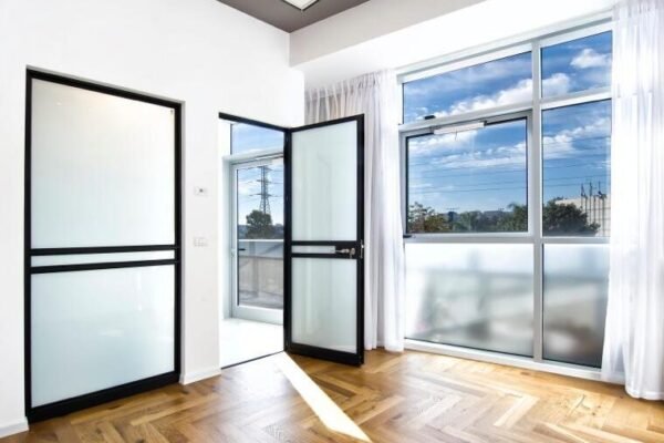 e54c0c7d-0892-4c19-8b3c-e8da0e5eb15d